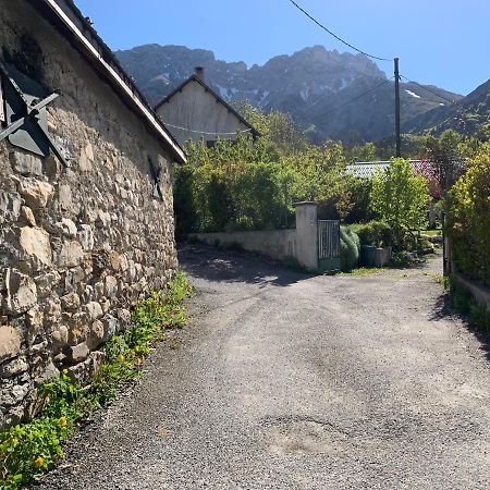 La Voute Appartement Le Noyer  Buitenkant foto
