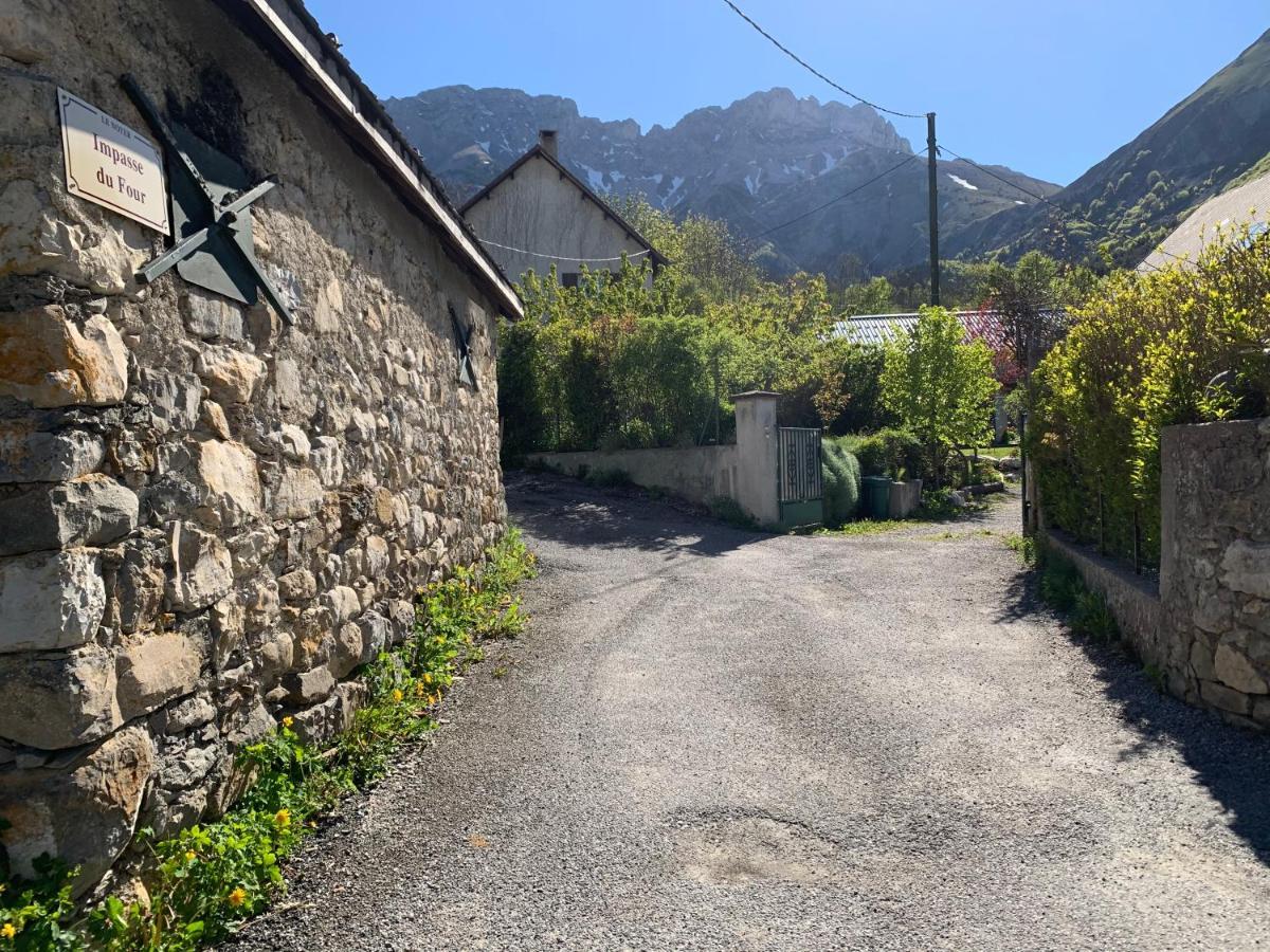 La Voute Appartement Le Noyer  Buitenkant foto